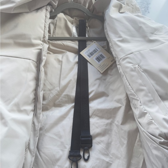 Hygge coat in Silver Lining - Picture 4 of 5